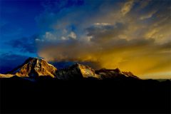 Sunset view from Tocllaraju