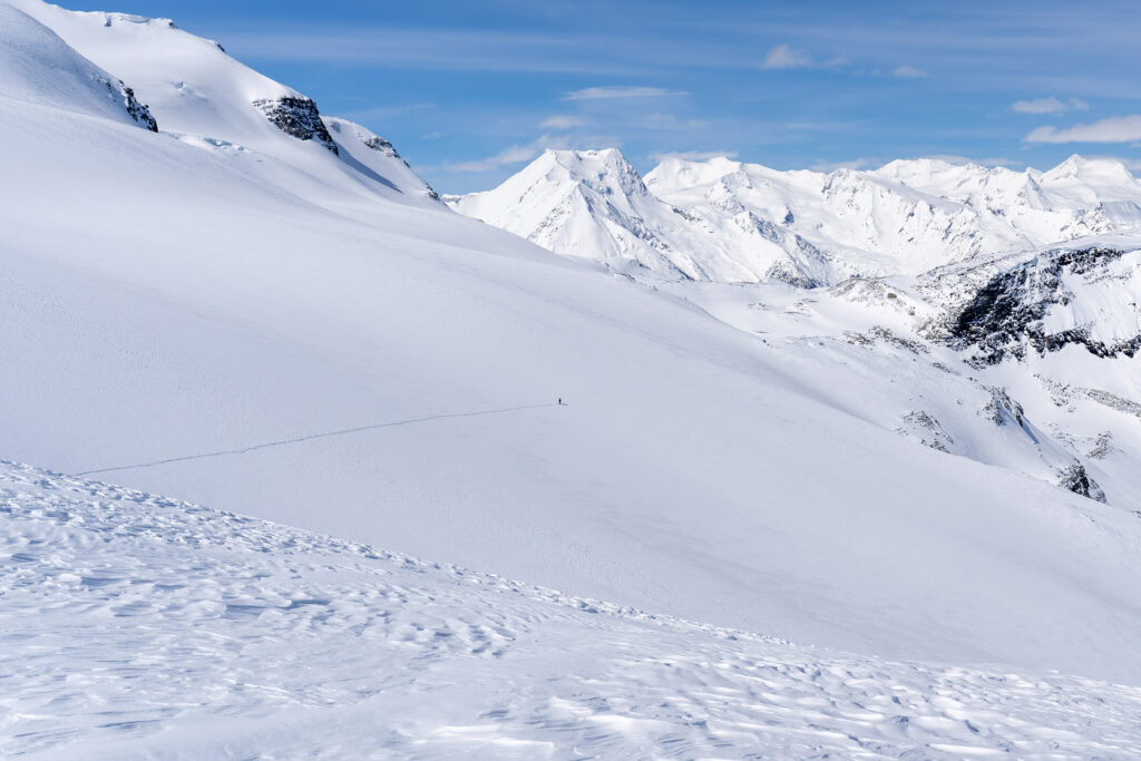 Students making big decisions in big avalanche terrain!